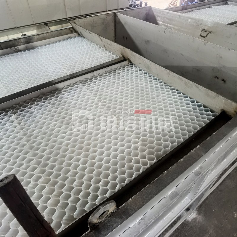 YT斜管式濃密機